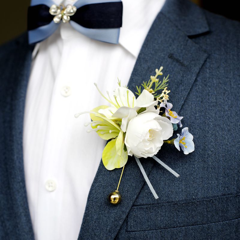White Rose Corsage, Artificial Flower Corsage, Wedding Ceremony, Anniversary Ball, Formal Dinner Corsage