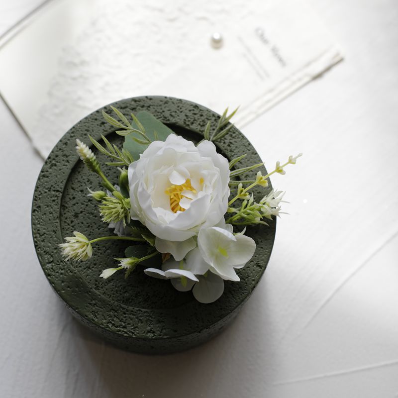 White Rose Corsage, Artificial Flower Corsage, Wedding Ceremony, Anniversary Ball, Formal Dinner Corsage